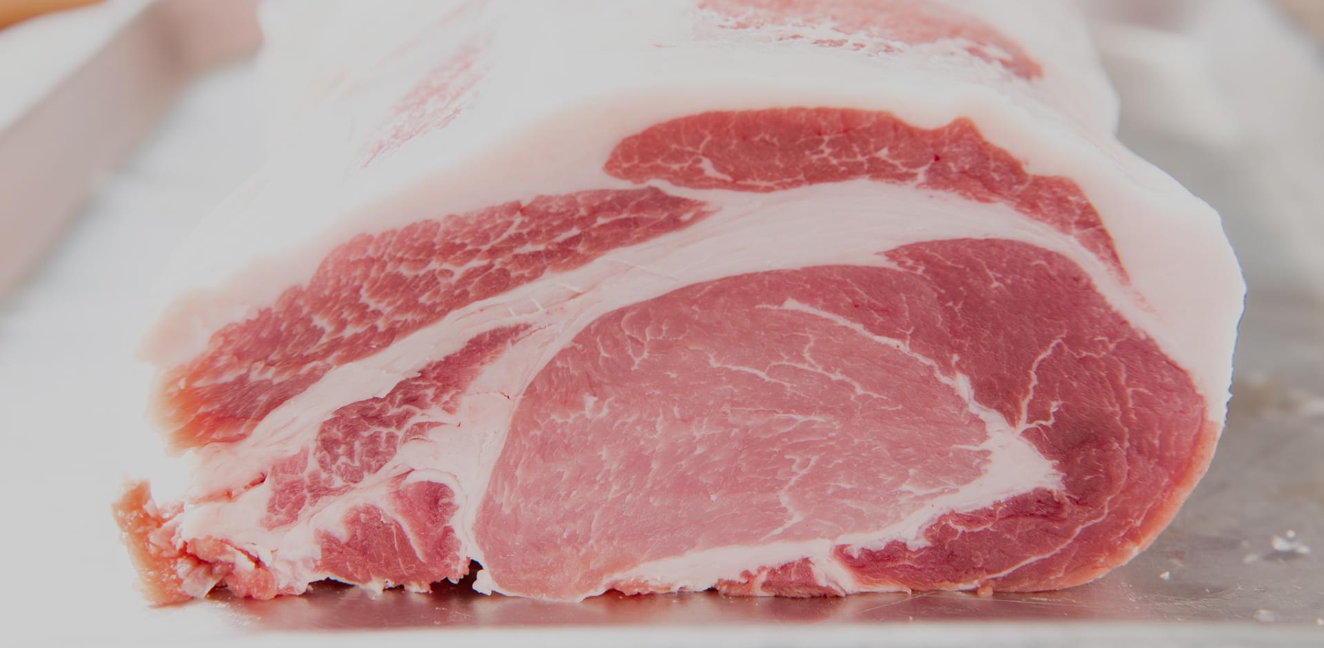 宮城県でた一説に育てられた幻の島豚